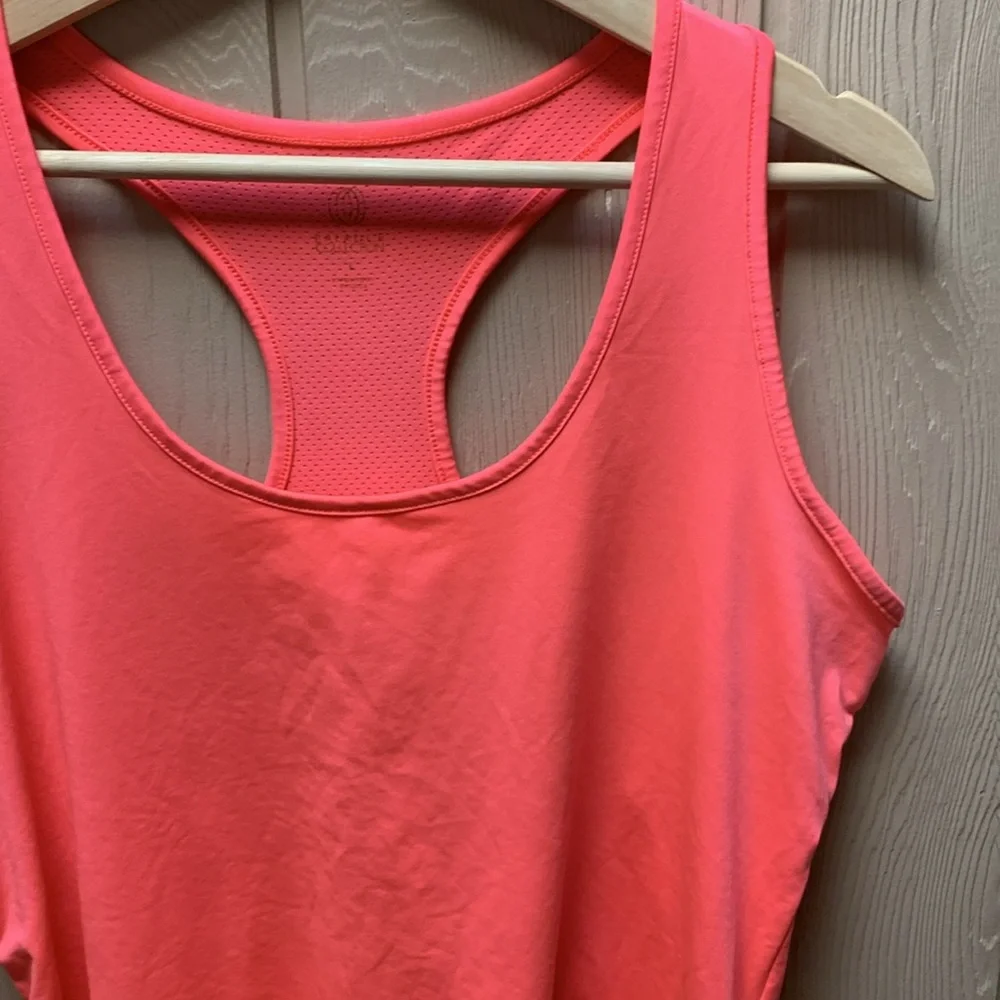 Balance Collection Top - Picture 5 of 12